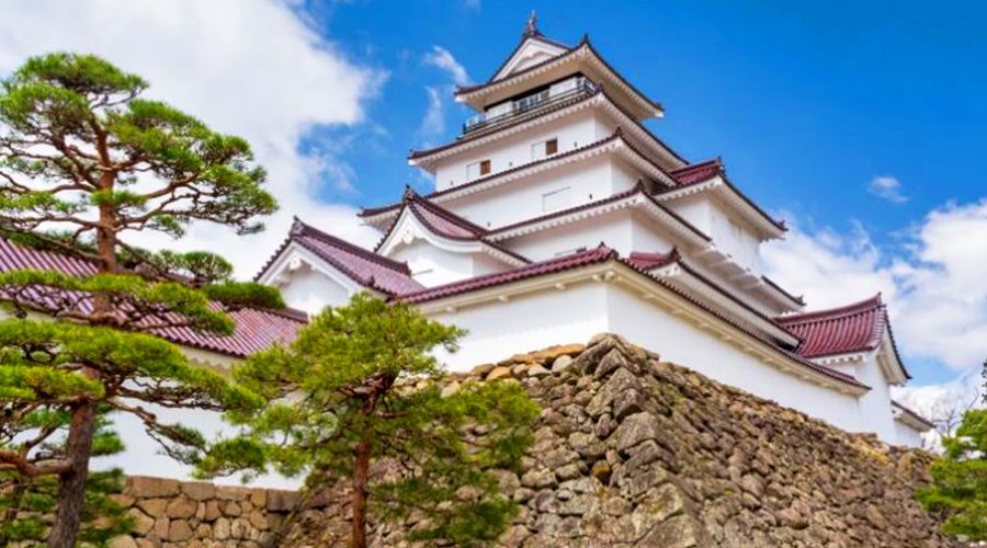 鶴ヶ城