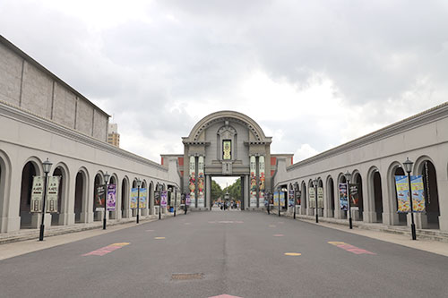 上海影視楽園